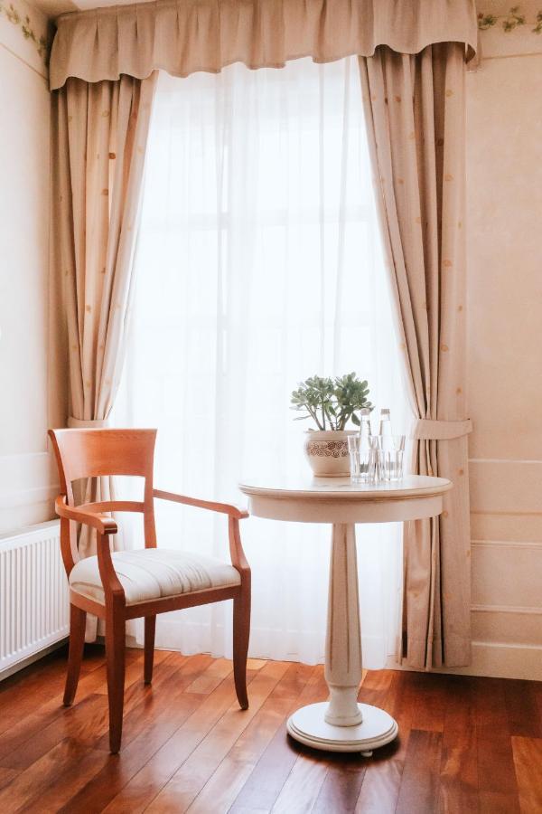 Villa Toscana Warszawa 외부 사진