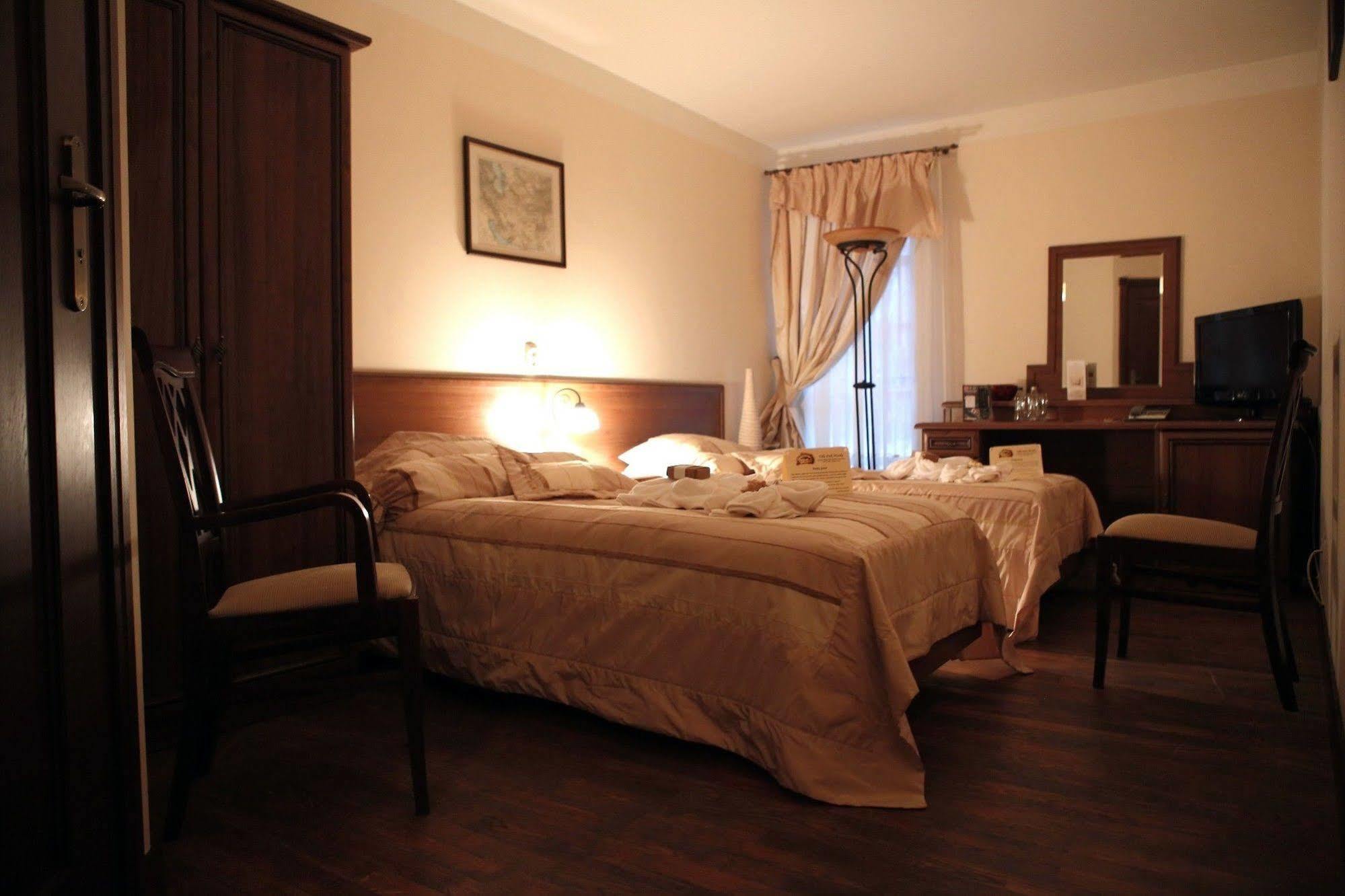 Villa Toscana Warszawa 외부 사진