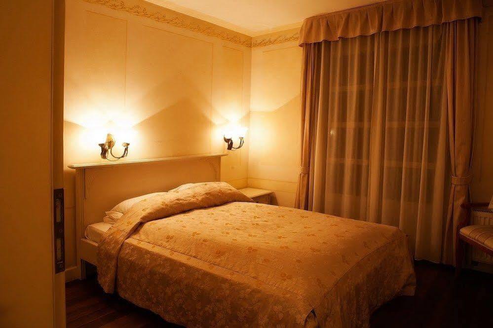 Villa Toscana Warszawa 외부 사진